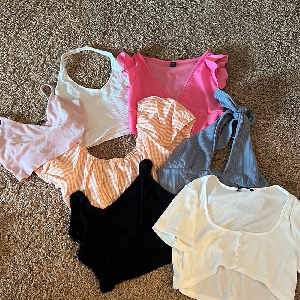 Lot of crop tops + matching pj set!